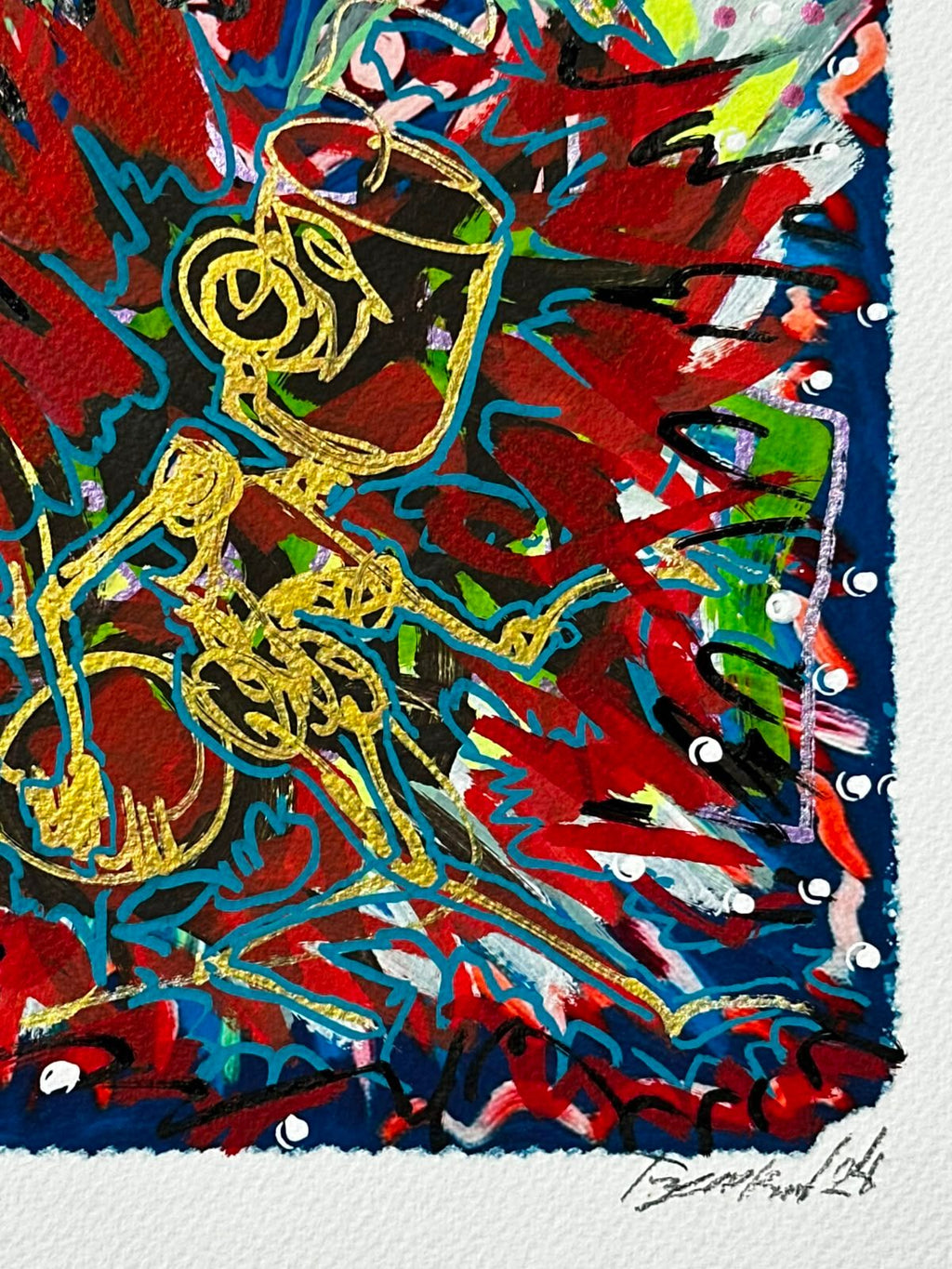 Source 4 V001 — detail